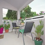 Apartment Mira Makarska