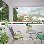 Apartment Mira Makarska